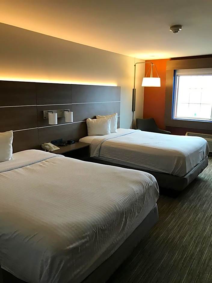 Holiday Inn Express Toledo West - Napoleon By IHG
