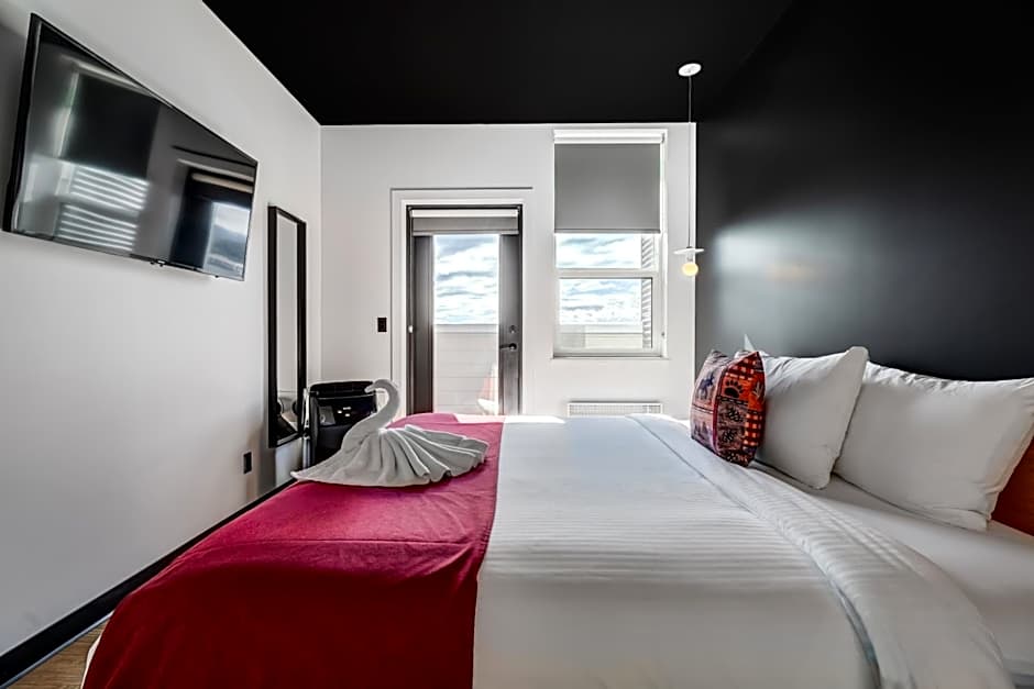 Raven Inn Whitehorse