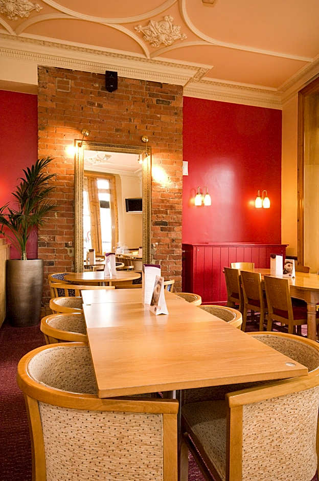 Premier Inn Newcastle City Centre - Quayside