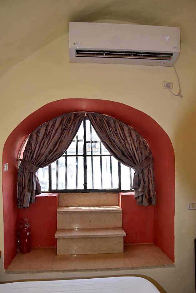 Artists' Colony Inn Zefat