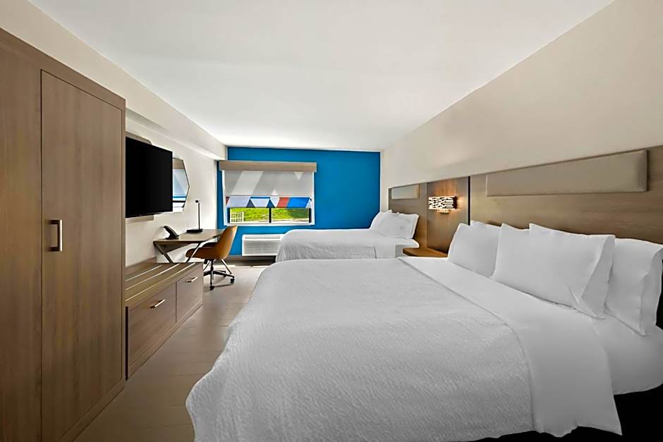 Holiday Inn Express & Suites Raleigh NE - Medical Ctr Area By IHG