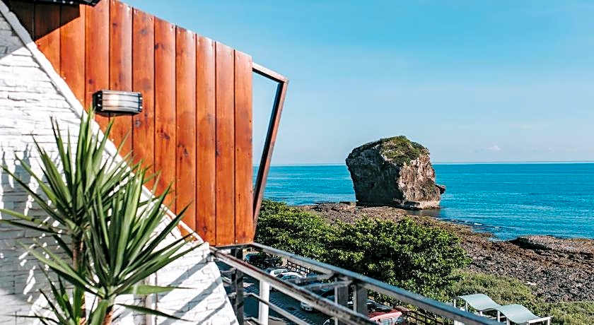 Chuanfanrock Haku Beach Days Inn