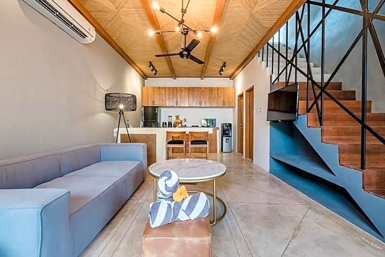 Zazen 2 Villa by Hombali