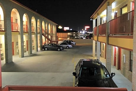 Americas Best Value Inn San Antonio/Lackland AFB