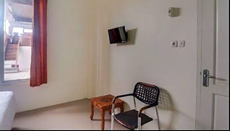 RedDoorz @ Wanea Area Manado