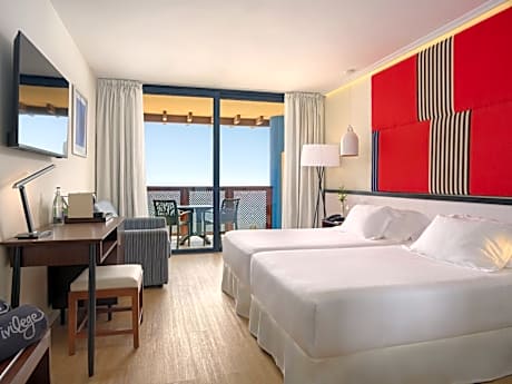 Privilege Room (2 Adults)