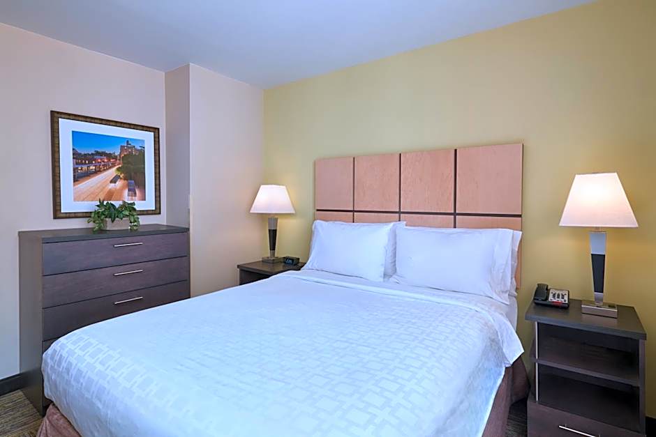 Candlewood Suites NYC -Times Square By IHG