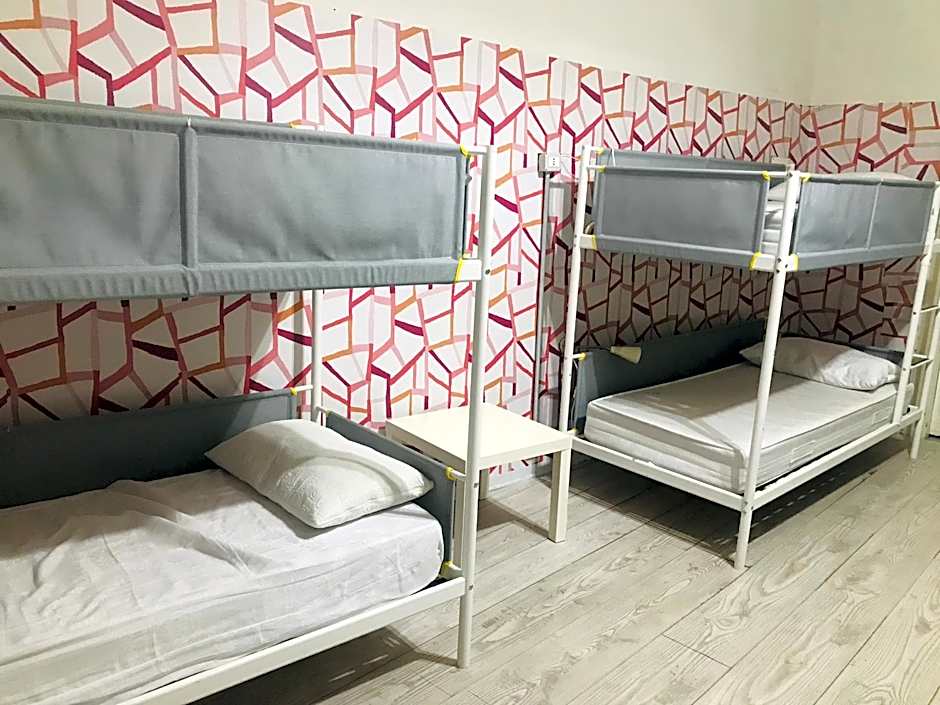 Balarm Hostel