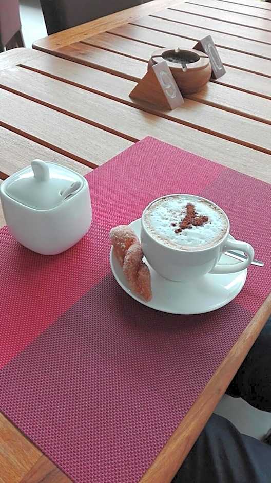 27 Cafe Zanzibar Airport Hotel