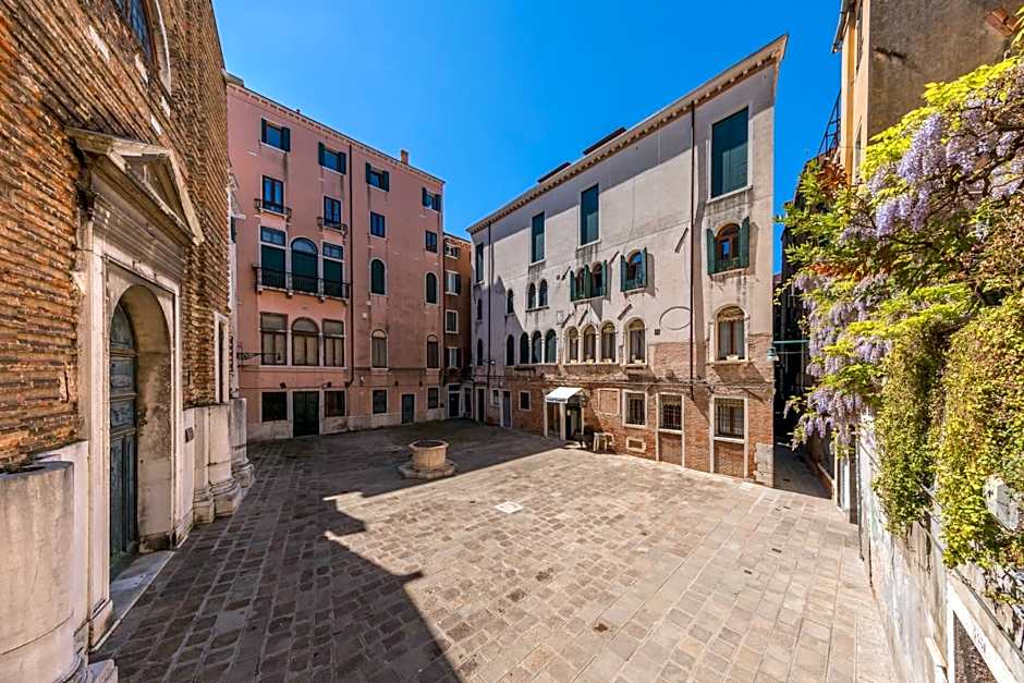 La Locandiera
