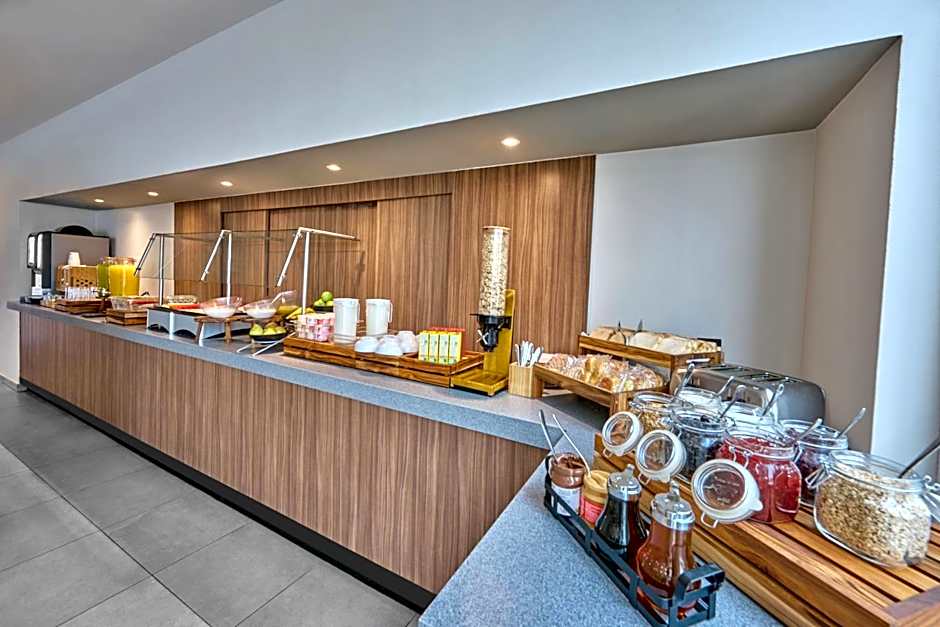 City Express Plus by Marriott Ciudad de México Insurgentes Sur