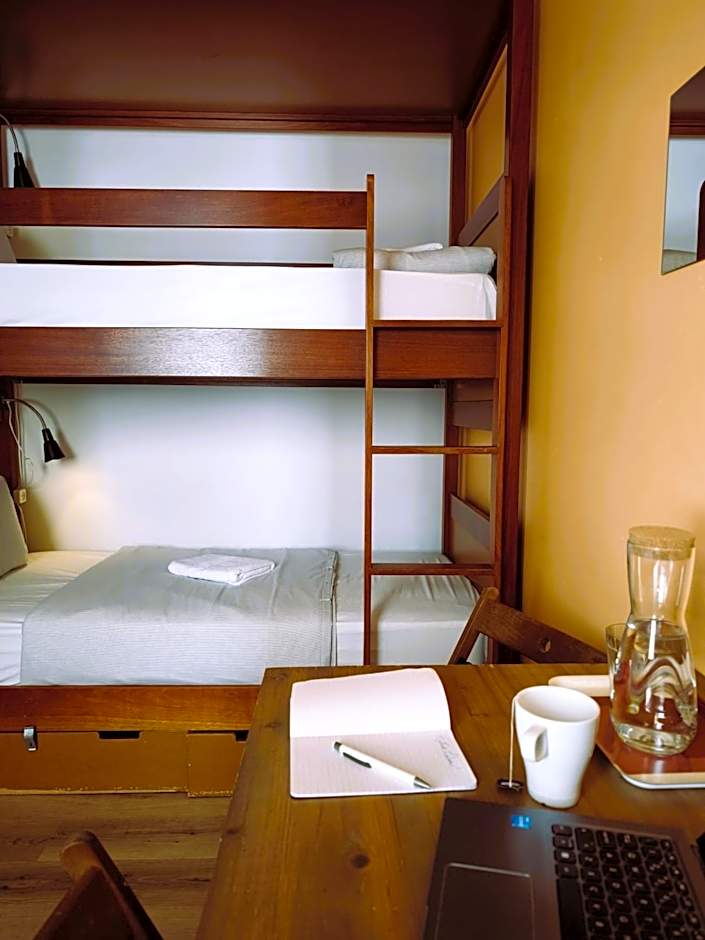 Ey Lisbon GuestHouse