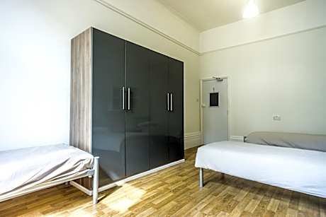 Single Bed in Three-bed Female Dormitory Room