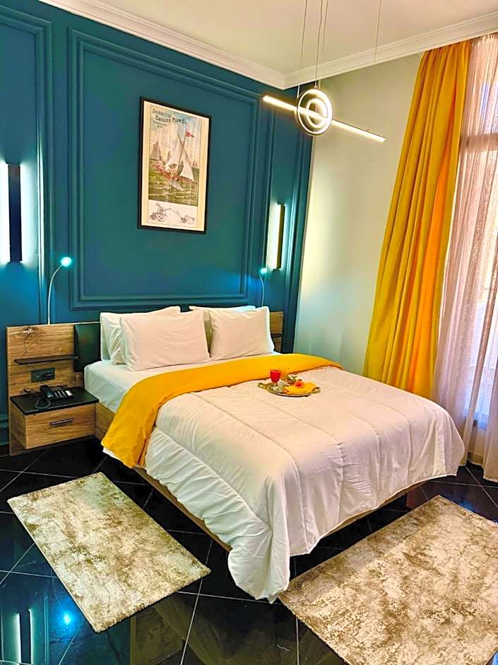 The Hotel Syracuse