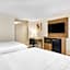 Baldwin Inn & Suites, SureStay Collection by Best Western