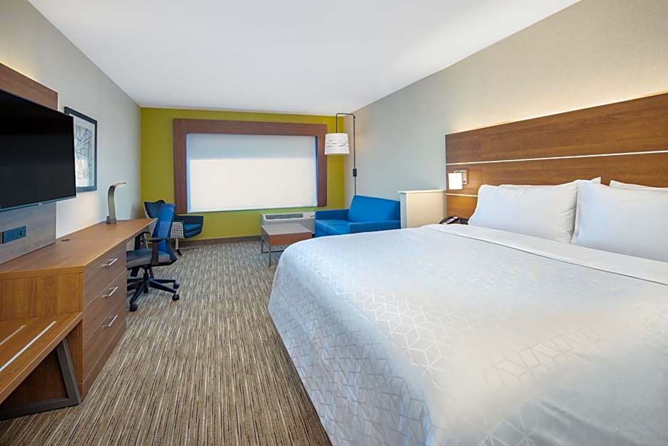 Holiday Inn Express And Suites Chico By IHG