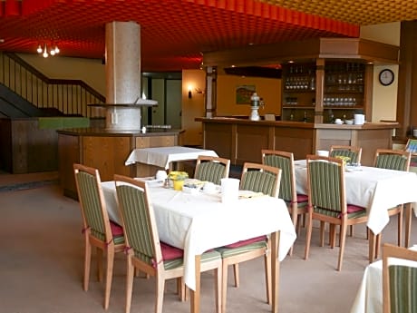 Hotel Oronto
