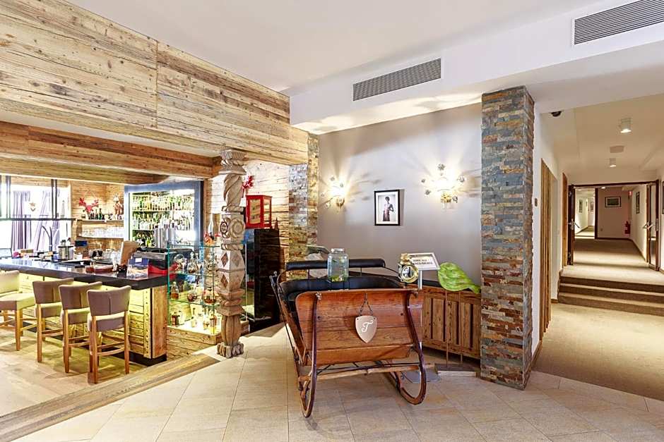 Teleferic Grand Hotel