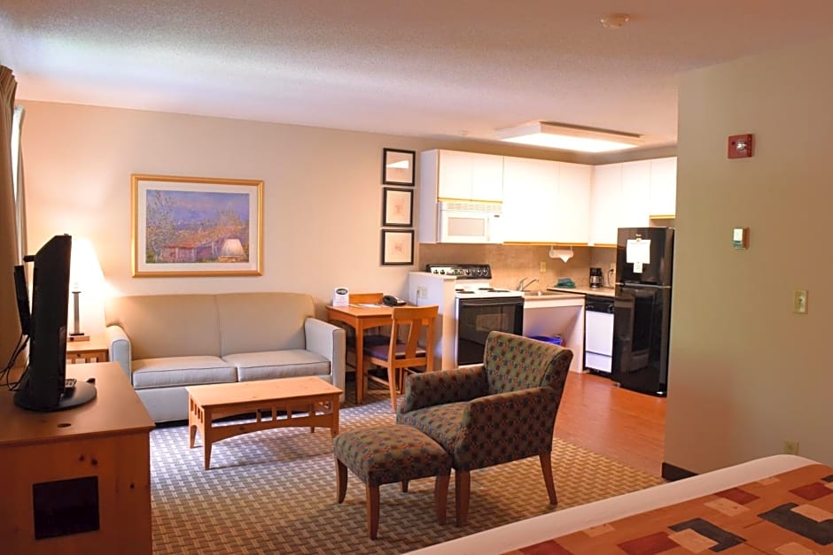 Cresthill Suites Syracuse