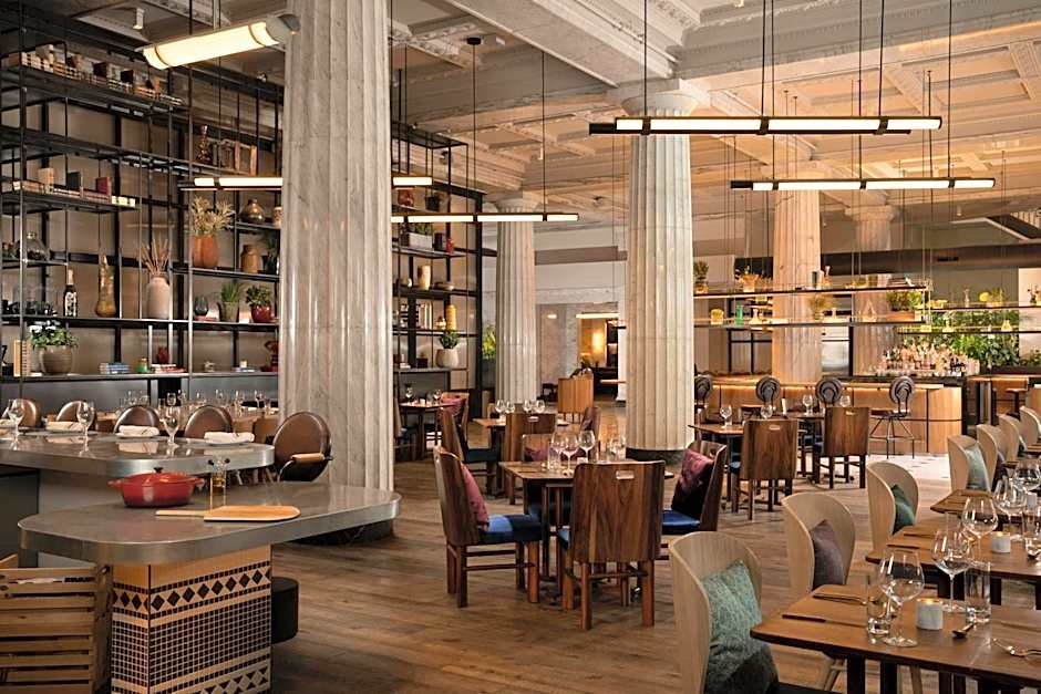 Emery Hotel, Autograph Collection by Marriott