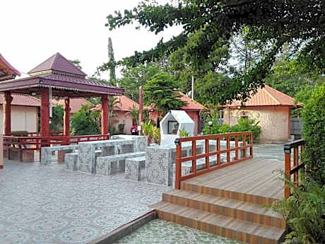 Vimanmek Hotel and Resort