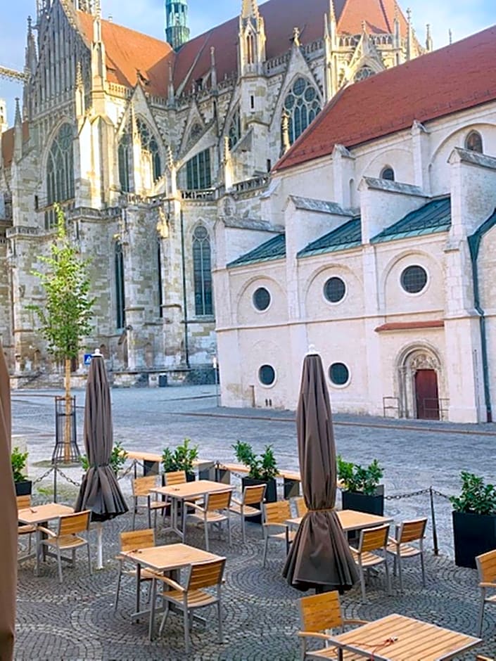 ACHAT Hotel Regensburg Herzog am Dom