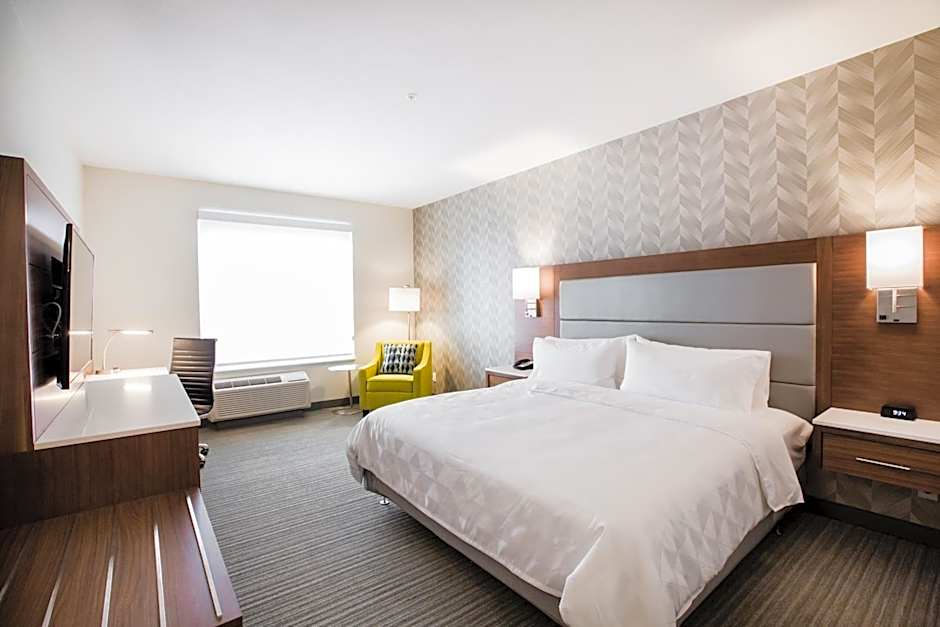 Holiday Inn Hotel & Suites Calgary South - Conference Ctr By IHG