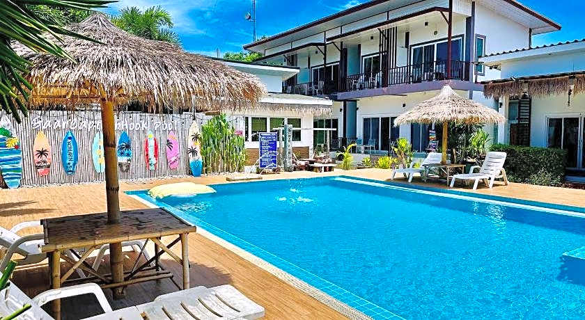 Baancaptainhook pool kohlarn