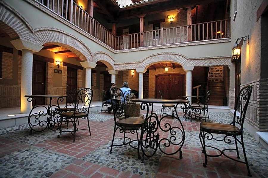 Posada Los Condestables Hotel & Spa