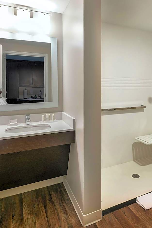 TownePlace Suites by Marriott Milwaukee Oak Creek