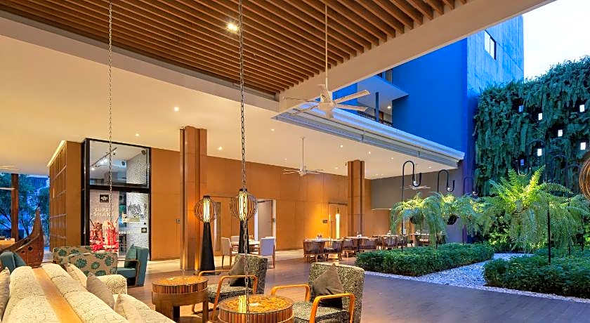 Holiday Inn Express Phuket Patong Beach Central By IHG