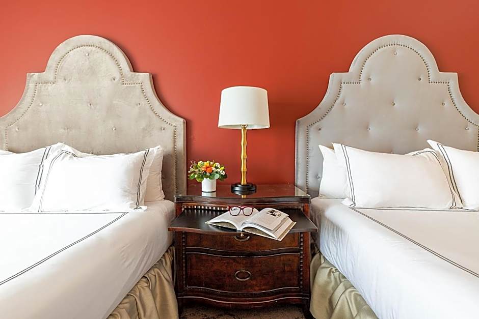 Old Stone Inn Boutique Hotel