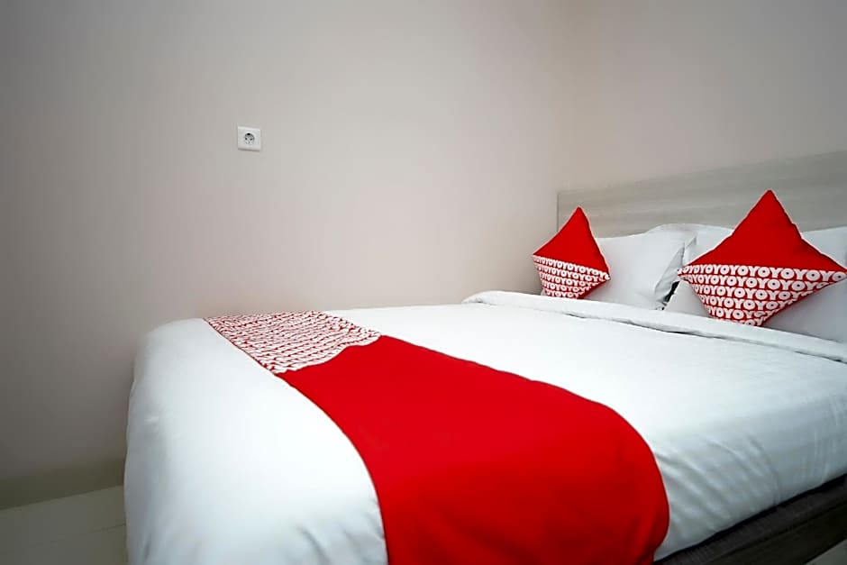 Super OYO 270 Madinah Residence Syariah