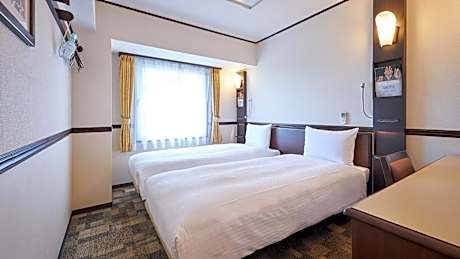 Standard Twin Room - Non-Smoking