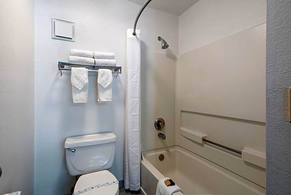Quality Inn & Suites Kennewick Tri-Cities
