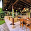 Taos House Lembongan By DeWizZ Management