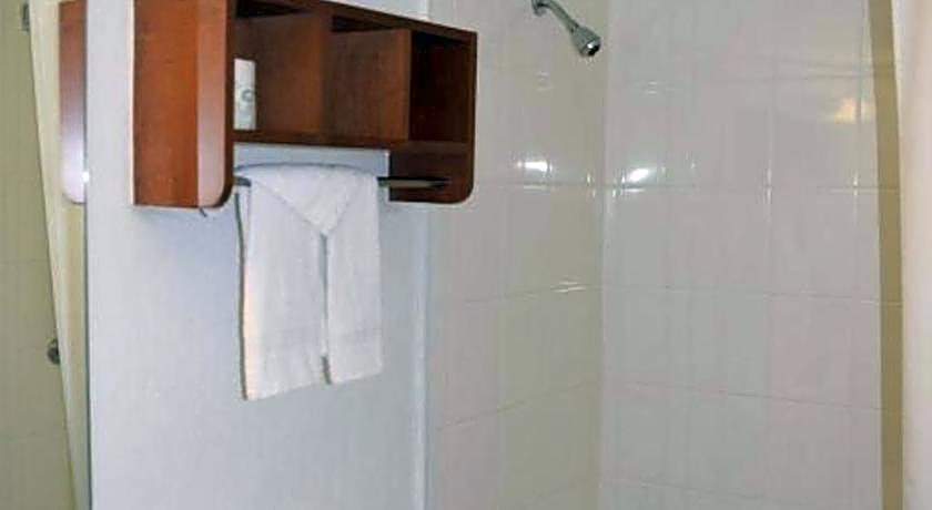 Americas Best Value Inn Jefferson City