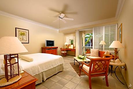 Double or Twin Colonial Garden View Room