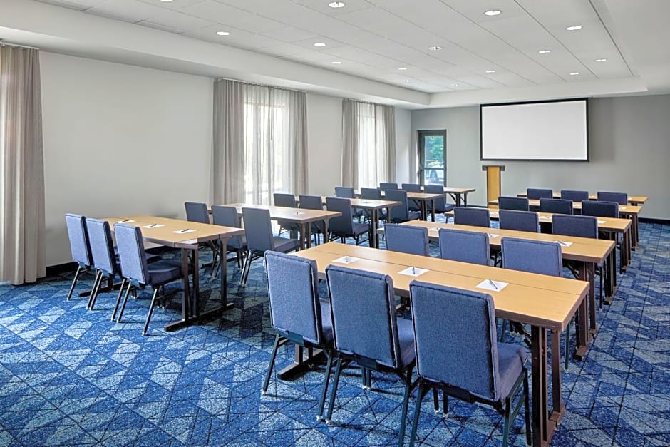 Courtyard by Marriott Atlanta NE/Duluth Sugarloaf