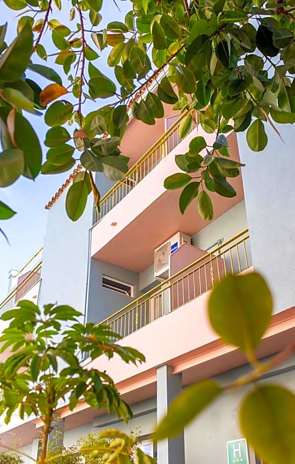 4U Miranda - Adults Only