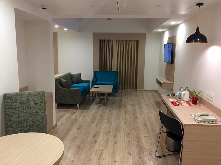 Red Fox by Lemon Tree Hotels, Sector 60, Gurugram