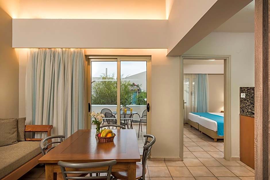Elotis Suites
