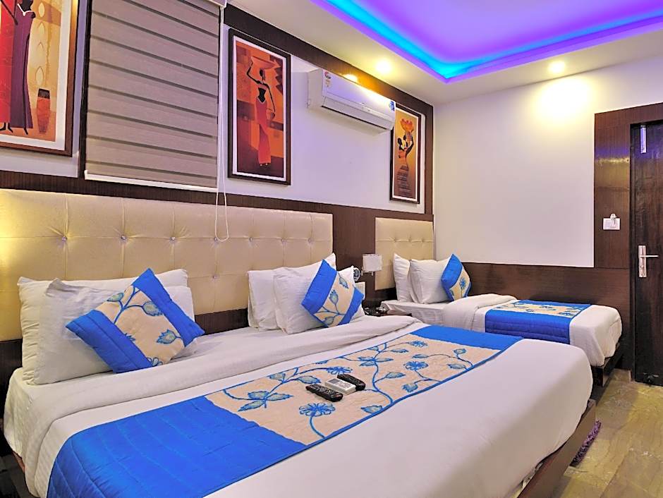 Hotel Nirmal Mahal by Check In Room