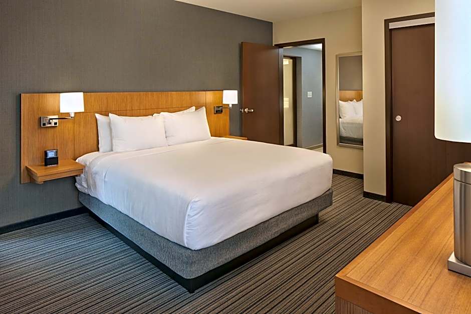 Hyatt Place Chapel Hill - Southern Village