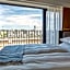 Roomers Munich, Autograph Collection by Marriott
