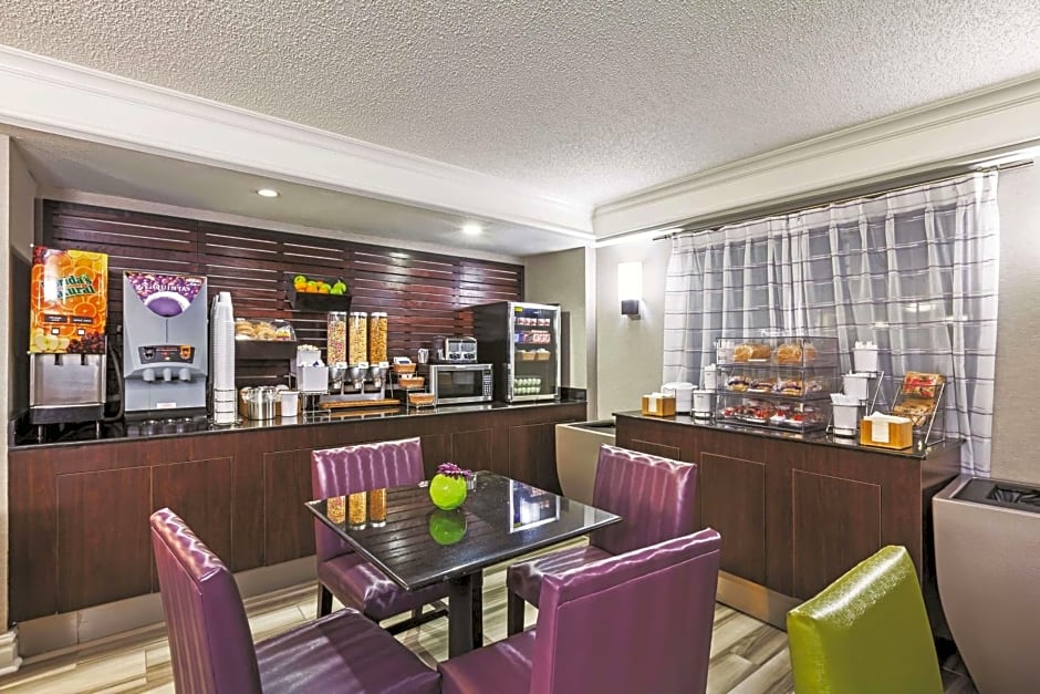 La Quinta Inn & Suites by Wyndham Midland