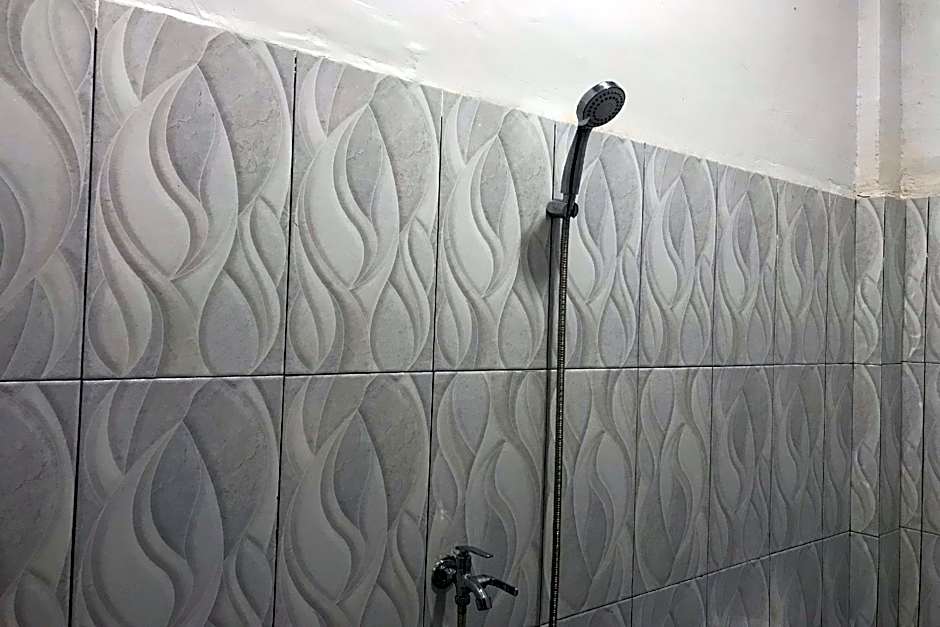 OYO 92603 Lidya Homestay