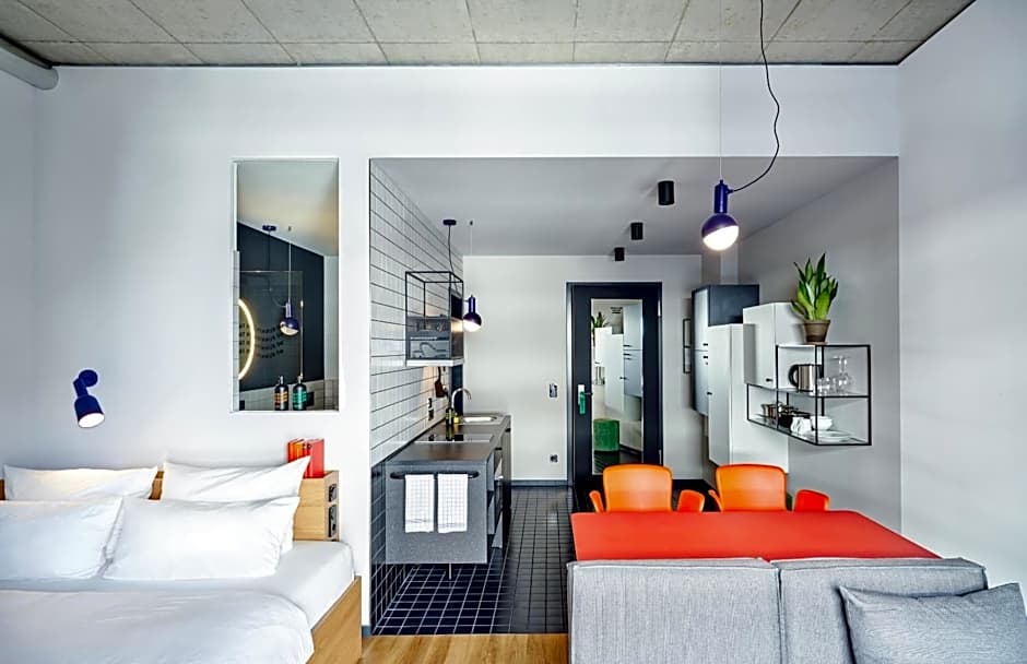 STAYERY Bielefeld Hauptbahnhof