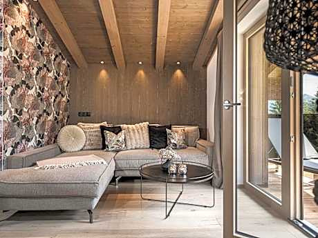 Suite with Mountain View
