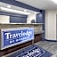 Travelodge by Wyndham Madison Heights MI